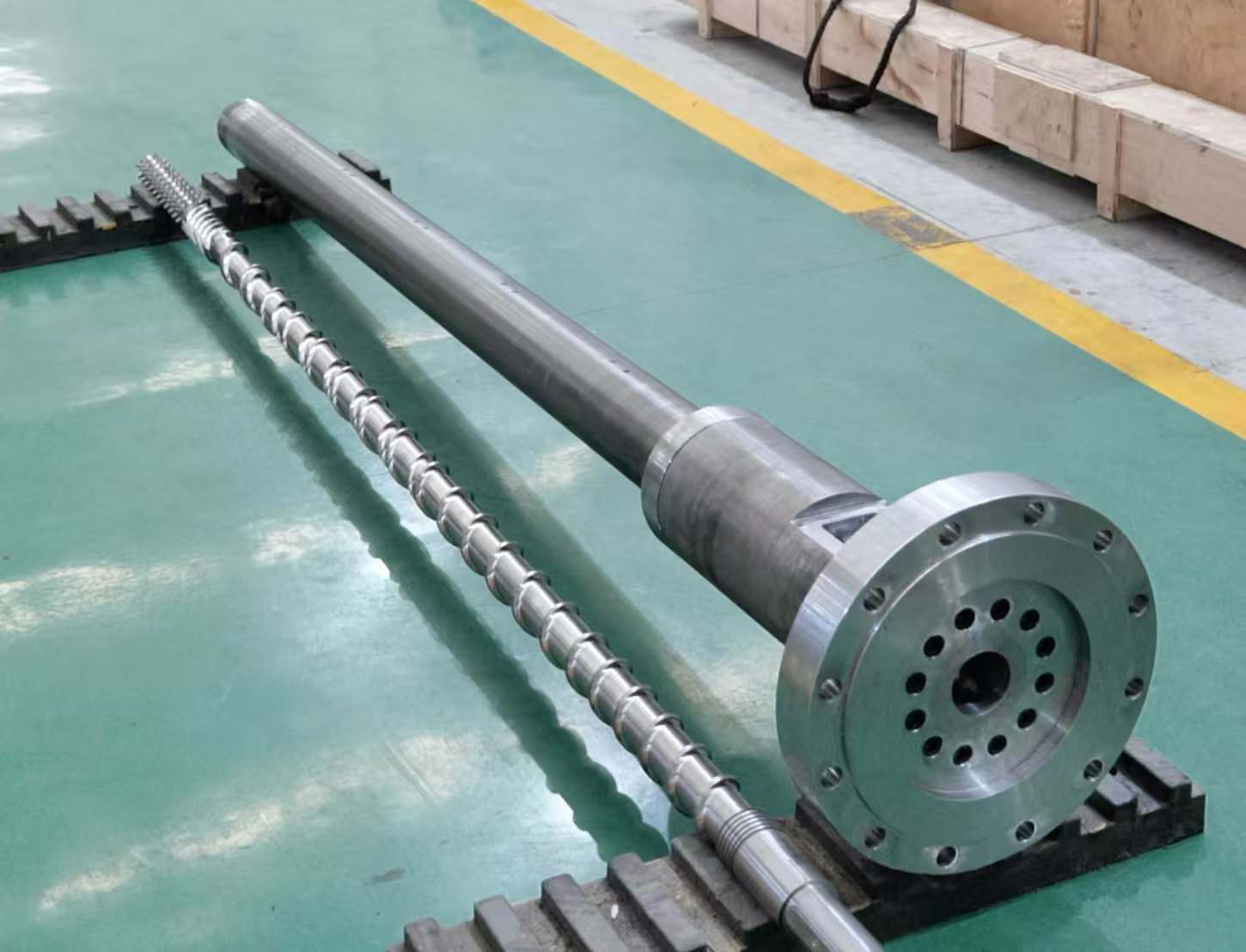 Single Screw Rising Platform Single Screw Extruder Screw Barrel with Nitrided Layer Thickness 0.5-0 ...
